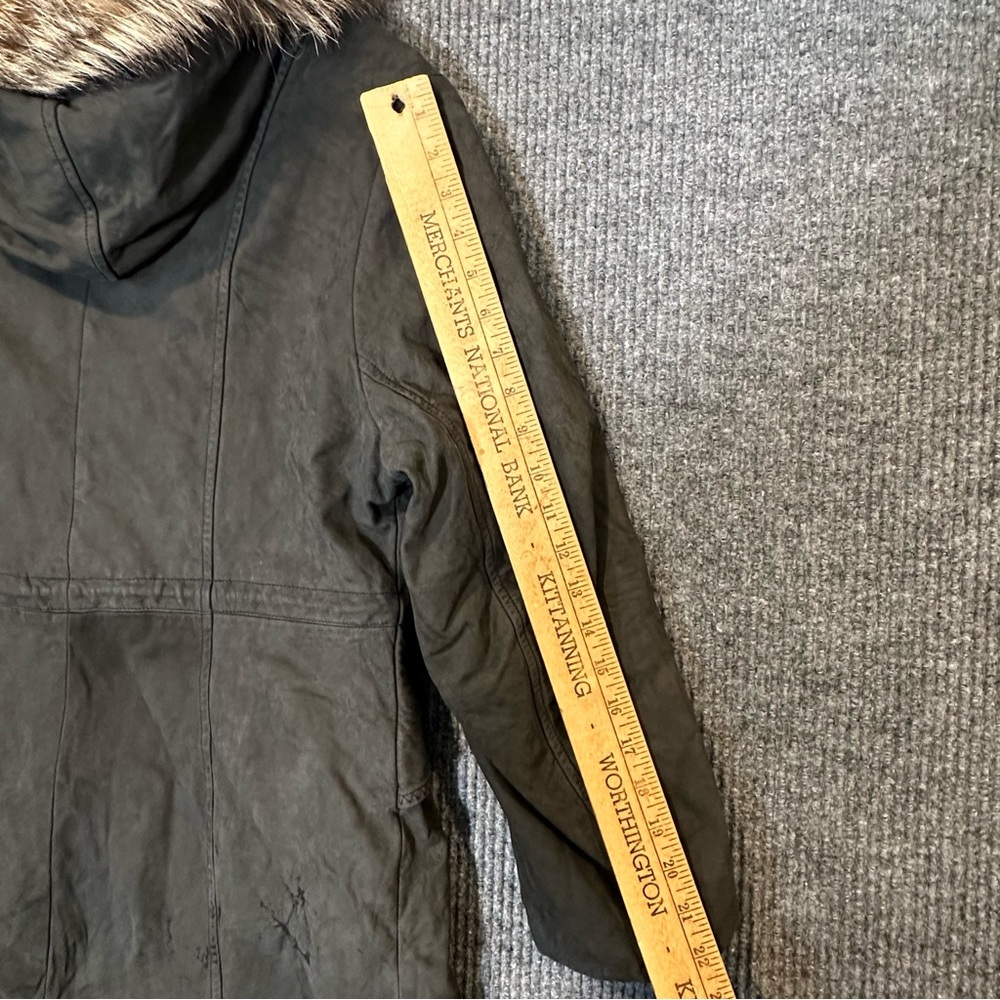 Lone Pine Leather Duffle Coat Women's M Coyote Fur Hood Toggle USA Made Vintage - Picture 11 of 13